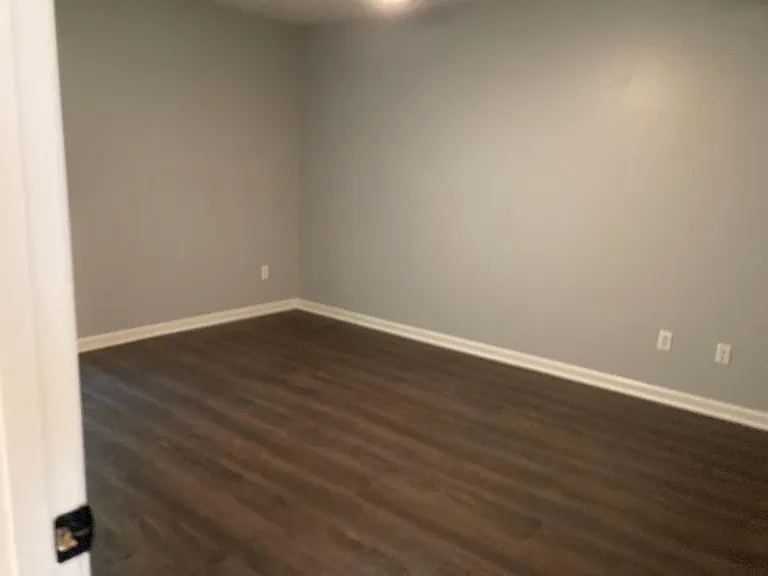752 Cobbler Ln W — Photo 12
