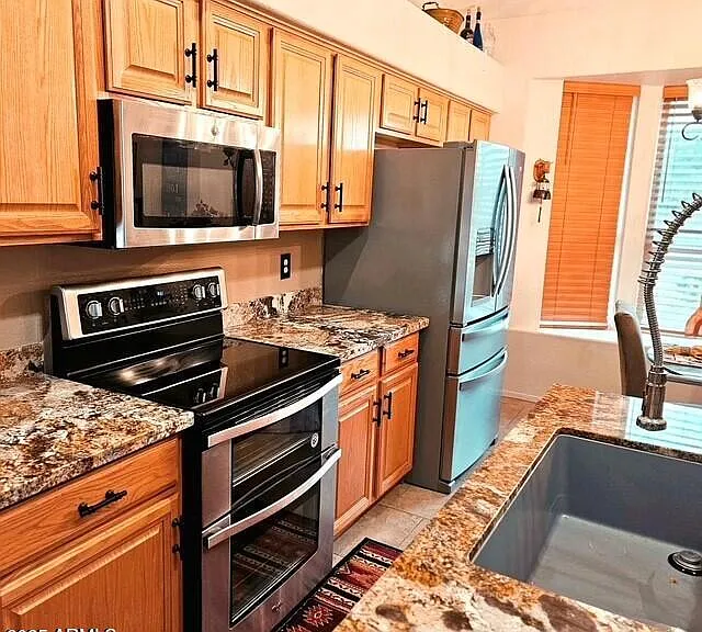 20818 N 42nd Ave — Photo 4