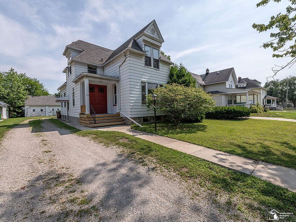 1st image of 18 W Noble Ave