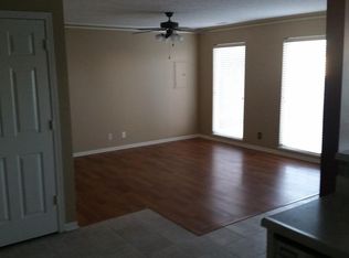 6900 S 90th St, Lincoln, NE 68526