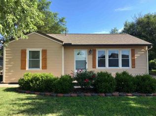 2409 W Crawford St, Wichita, KS 67217