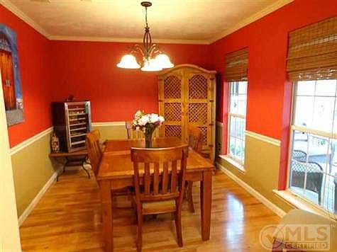 2nd image of 904 Blackwood Ave #2