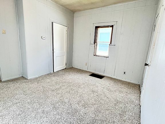 5th image of 206 W Louisiana St