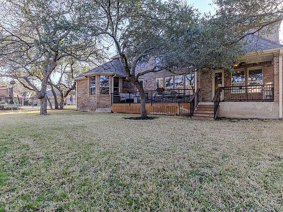 3rd image of 211 Lancaster