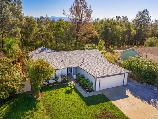 752 Mallard St Redding Ca 96003 Zillow