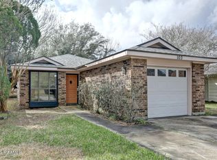 103 Denier Dr, Lafayette, LA 70508