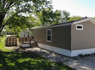 132 Woods Edge Ct, West Lafayette, IN 47906