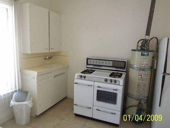 5th image of 695 Cordova St APT 3