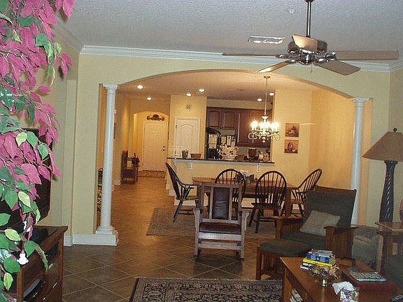 2nd image of 35 Riverview Bnd S Unit 1823