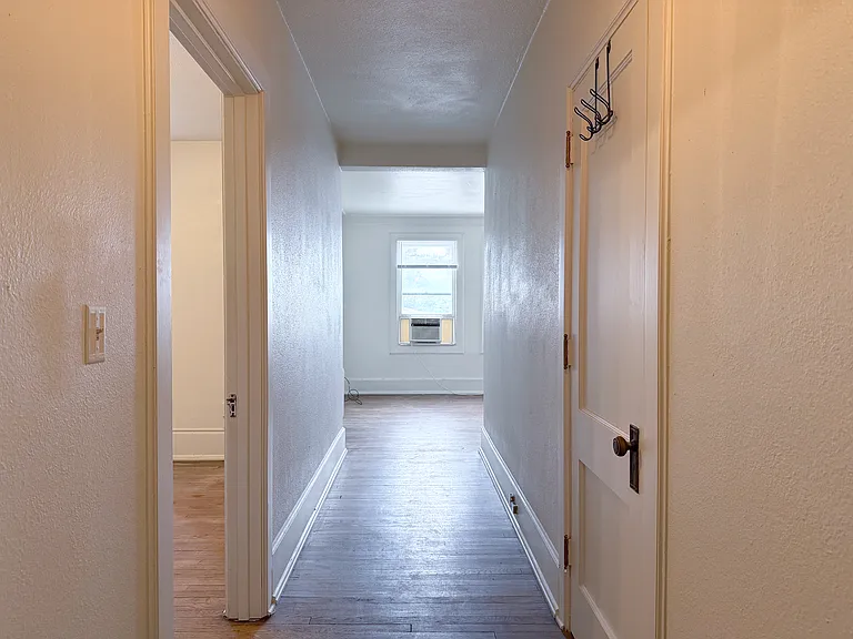 232 S Summit St #A-1 — Photo 7