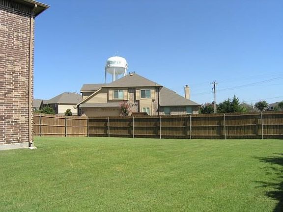 3rd image of 230 Shady Creek Ct