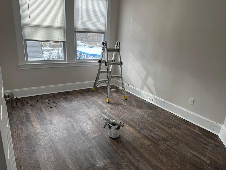245 E Blackwell St — Photo 7