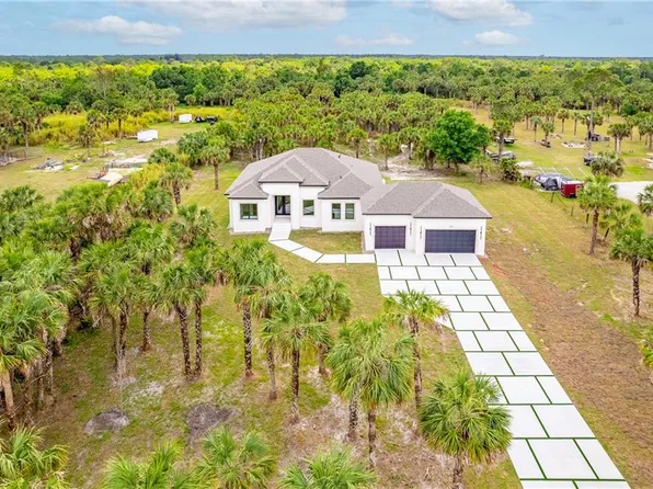 2814 26th AVE SE, NAPLES, FL 34117