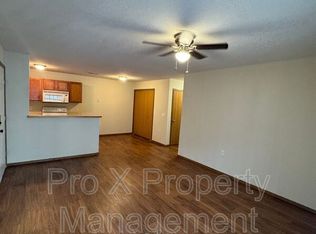 2119 Southfork Dr, Ozark, MO 65721