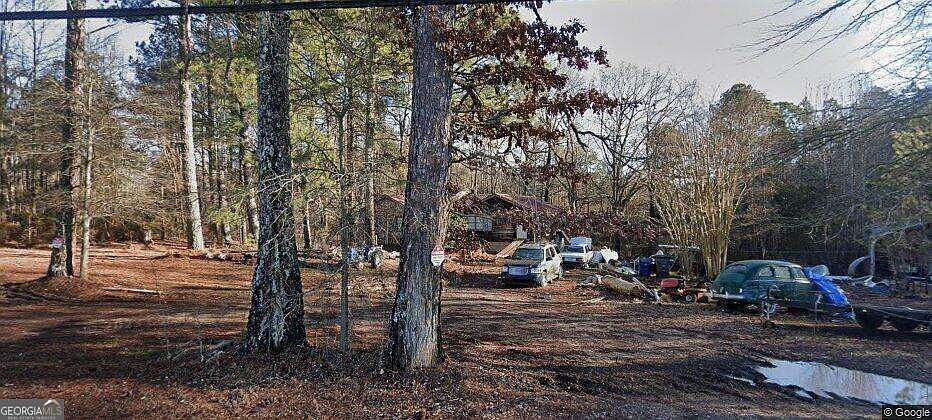 2nd image of 594 Collinsworth Rd