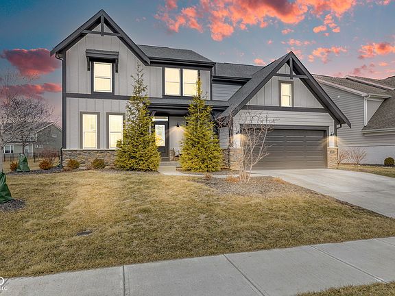 2nd image of 3567 Snowdon Dr