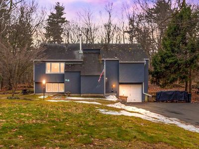 48 Redfield Circle, Derry, NH, 03038