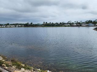 515 Cheetah Dr, Naples, FL 34114