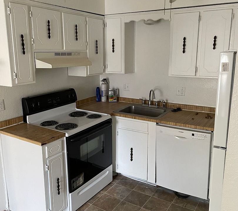 4026 E 123rd Ter Grandview MO Zillow