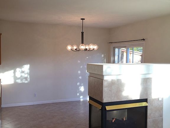 5th image of 283 Marsalla Dr