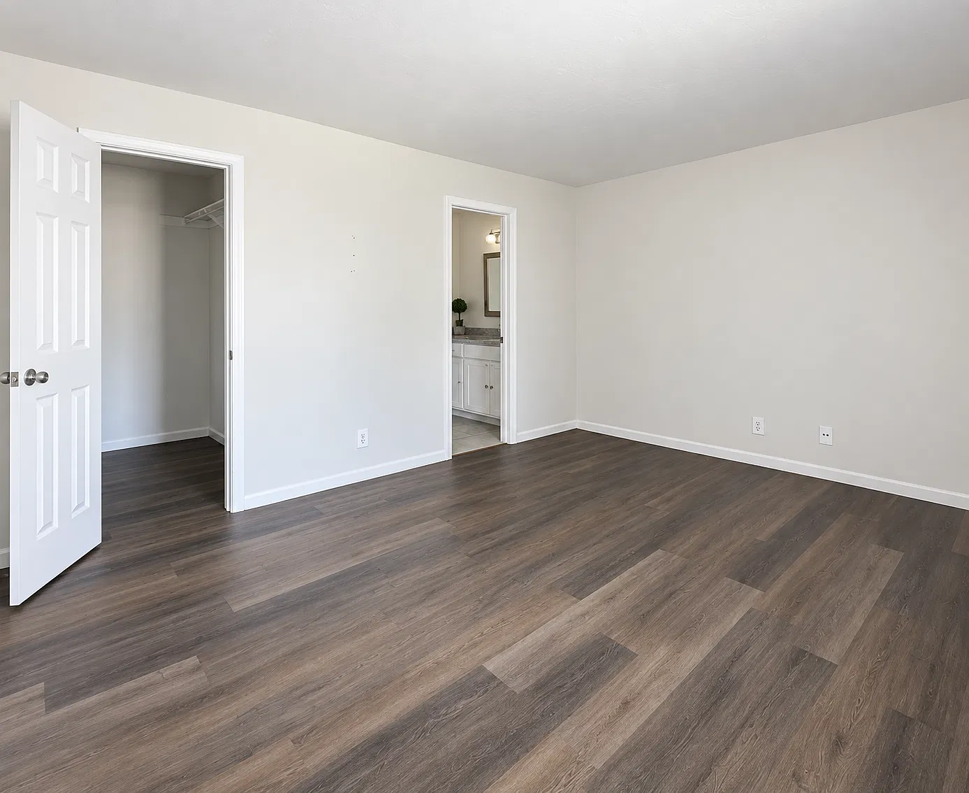 4700 Boulder Drive #1112 - 1 — Photo 2