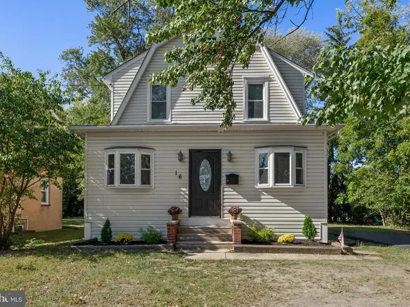 16 Moore Ave, Cherry Hill, NJ 08034