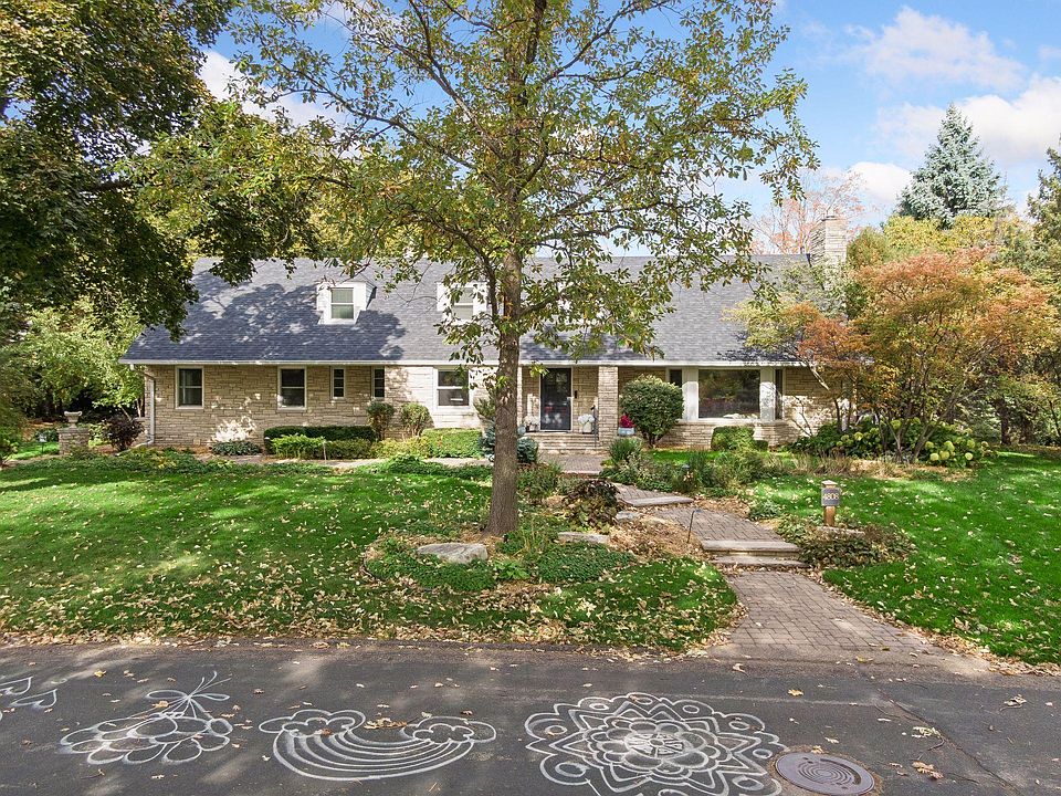 1st image of 4808 Woodhill Way