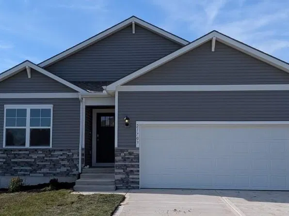 21703 S Washington St, Spring Hill, KS 66083