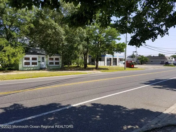 1612 Beaver Dam Road, Point Pleasant, NJ 08742