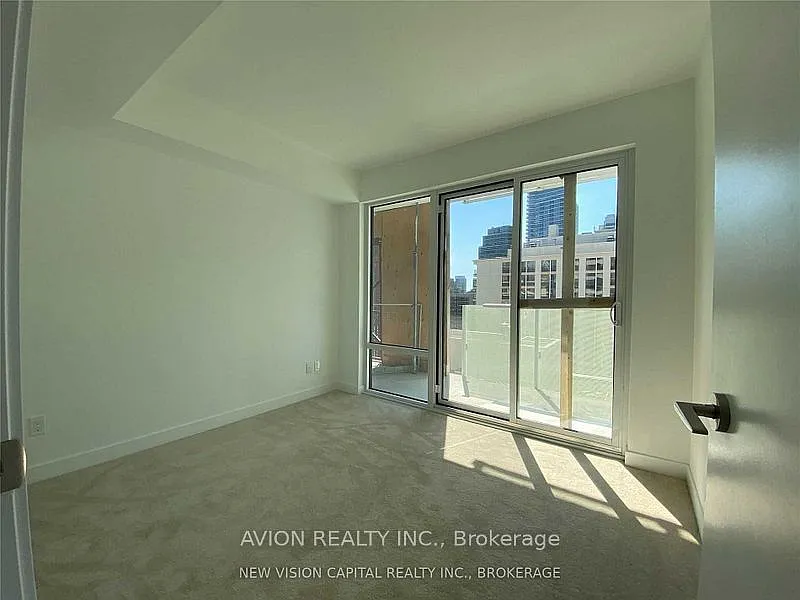 3 bed, $4,500 — Photo 3
