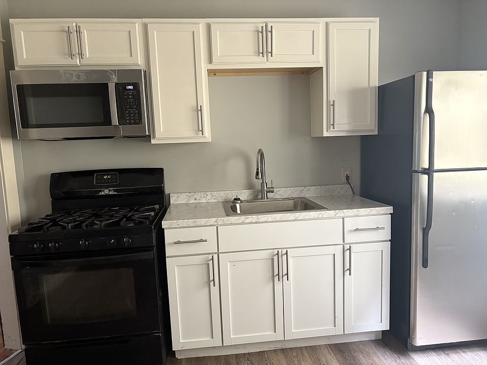 1st image of 64 Weyand Ave #1
