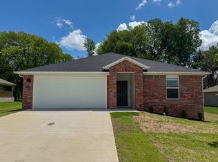 3113 N Bella St, Siloam Springs, AR 72761