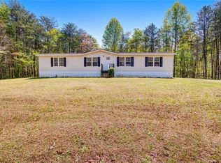 190 Rivendell Rd, Clarkesville, GA 30523