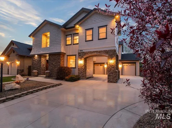 1896 E Meadow Creek Dr, Meridian, ID 83646