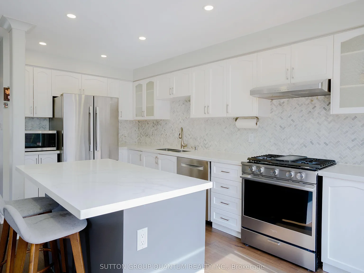 3 bed, $4,100 — Photo 3