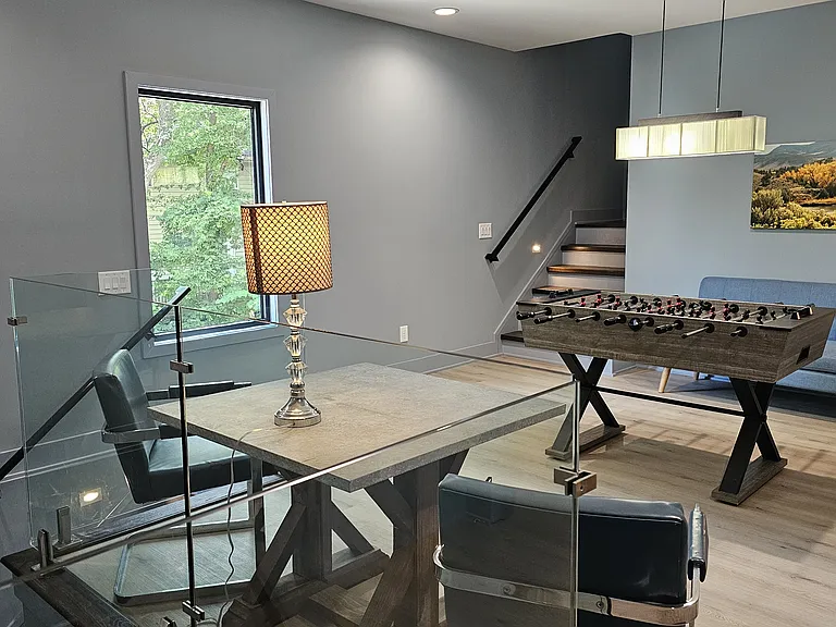 2nd Floor game room