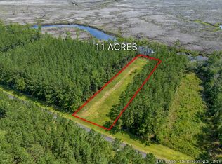 La Mare Ln, Waverly, GA 31565