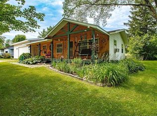 865 S Pine St, Grantsburg, WI 54840