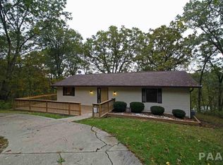 97 Greenwood Ct, Dahinda, IL 61428