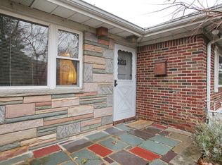 267 Forest Rd, Fort Lee, NJ 07024