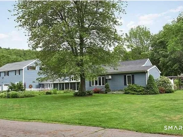 3 Linda Court, North Branford, CT 06472
