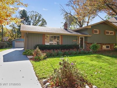 932 Douglas Ave, Naperville, IL, 60540