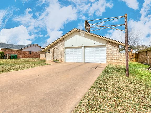 5th image of 3830 Driftwood Dr