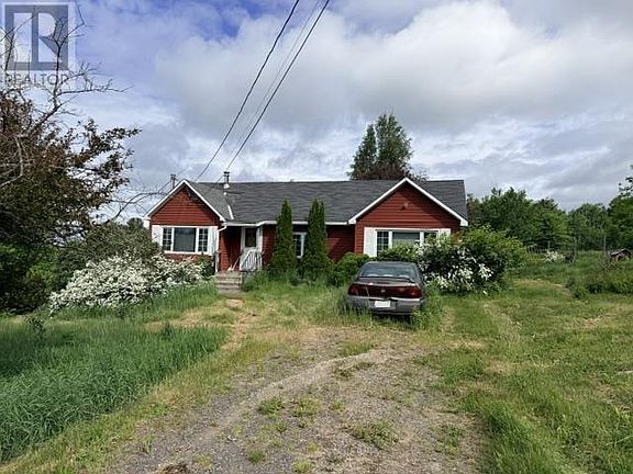 2nd image of 619 Granary Lake Rd