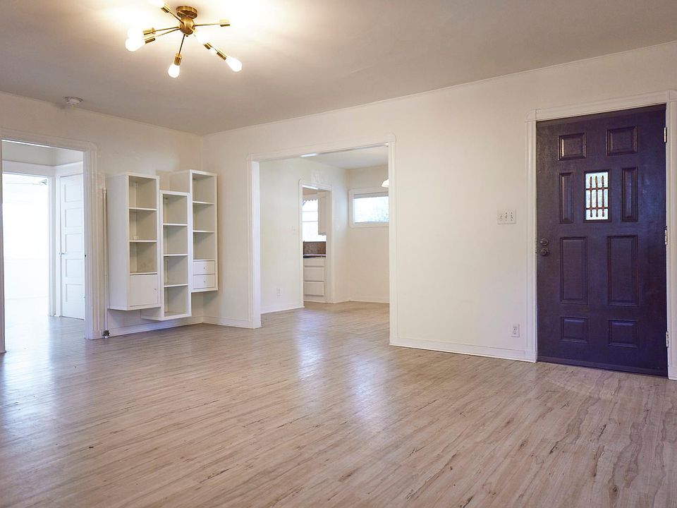 1st image of 4804 York Blvd