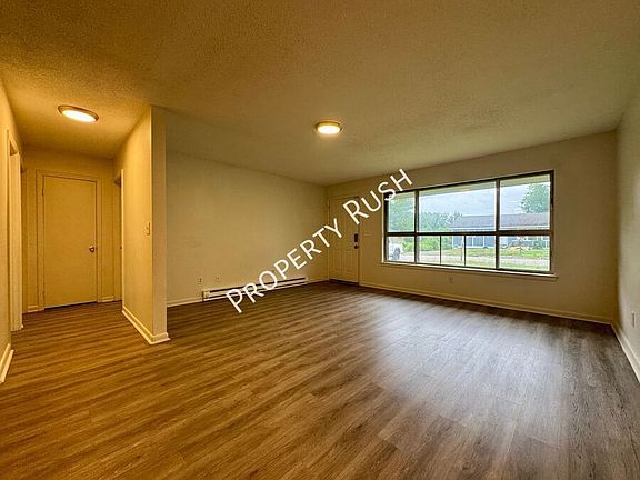 4th image of 4041 Arbor Place Ln #4043