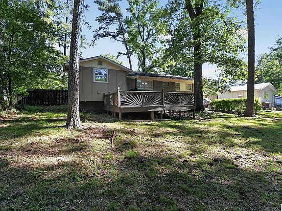 5th image of 210 Von Dale Dr