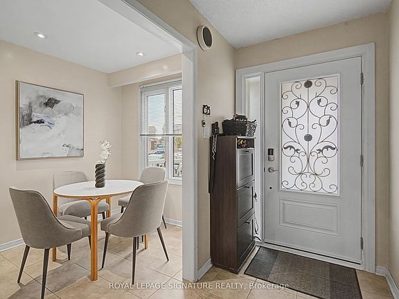 3rd image of 4317 Sugarbush Rd