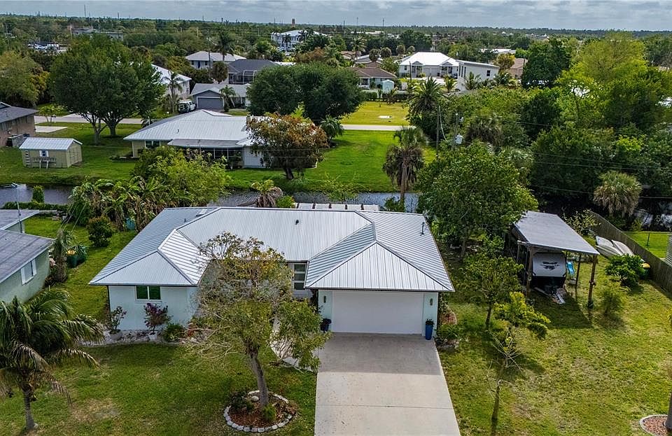 1st image of 3000 Palm Dr