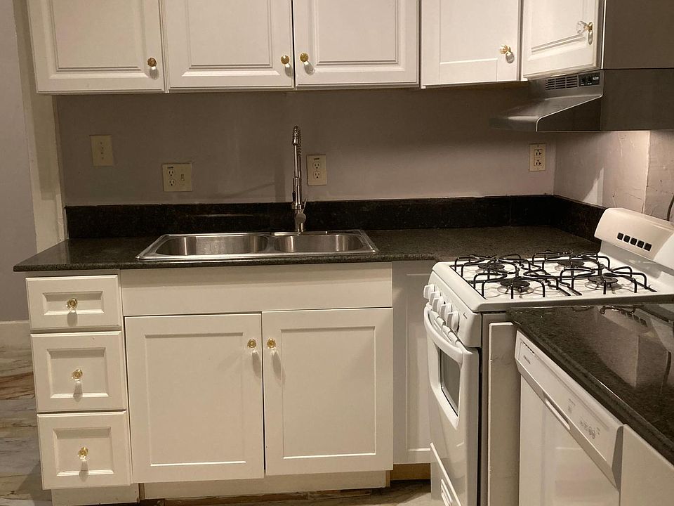 1st image of 1220 Madison Ave APT 27